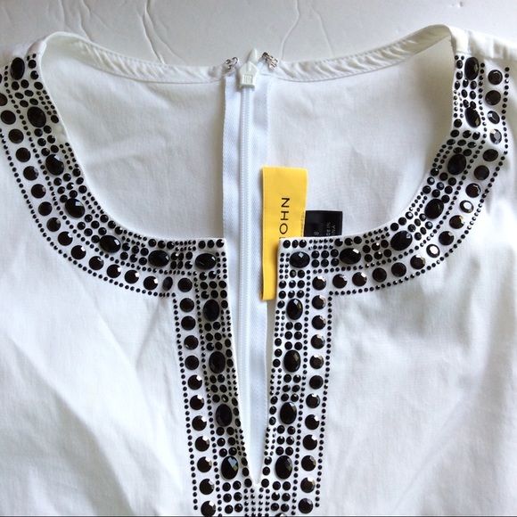 ST. JOHN SPLIT NECK EMBELLISHED SLEEVELESS TOP 8 - Picture 8 of 8